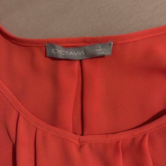 Flowy Coral Octavia cold shoulder top - Picture 4 of 7
